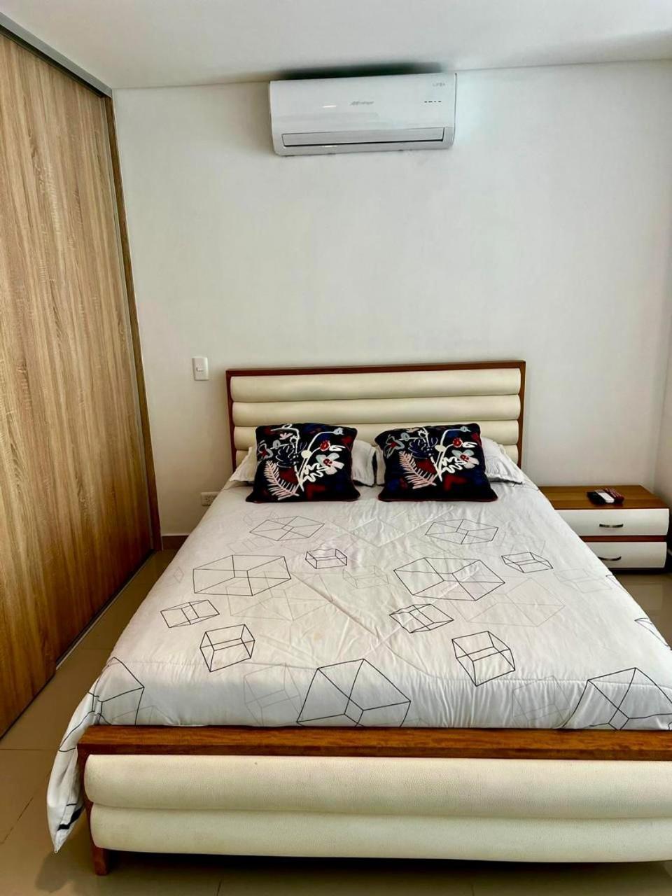 Apartamentos Cartagena Marbella Suite Eksteriør bilde